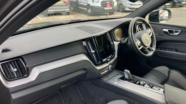 Volvo Xc60 2.0 B5P [250] R DESIGN Pro 5dr AWD Geartronic Petrol Estate